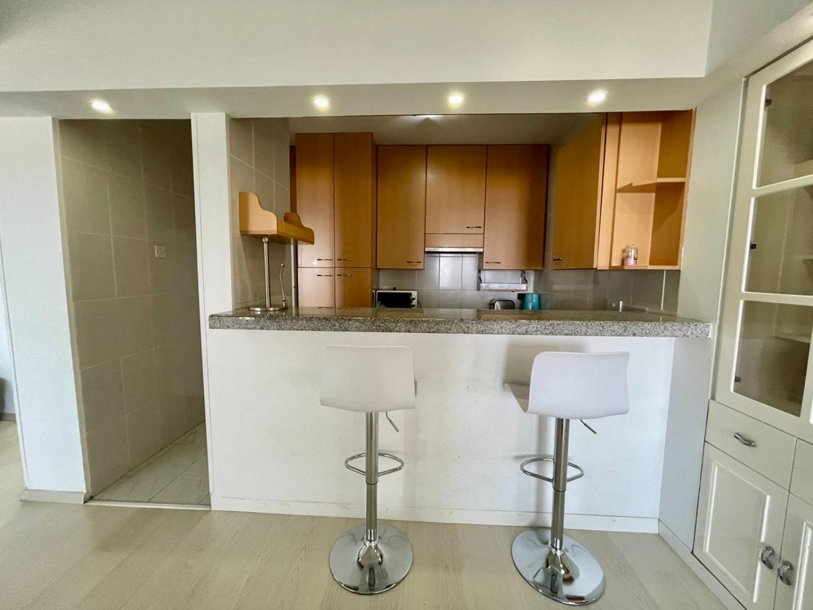 לרנקה Sea View Suite In Makenzy מראה חיצוני תמונה