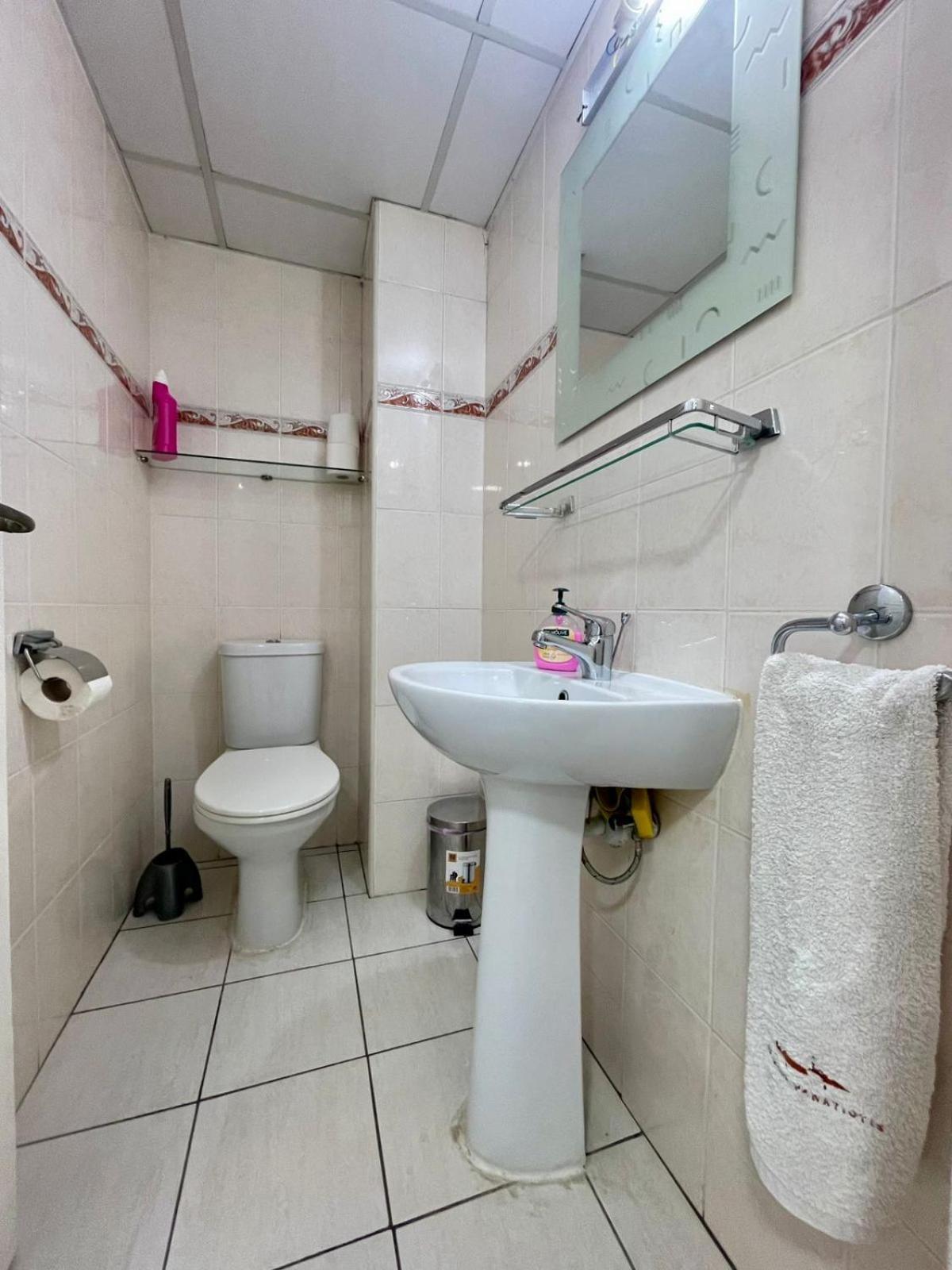 לרנקה Sea View Suite In Makenzy מראה חיצוני תמונה