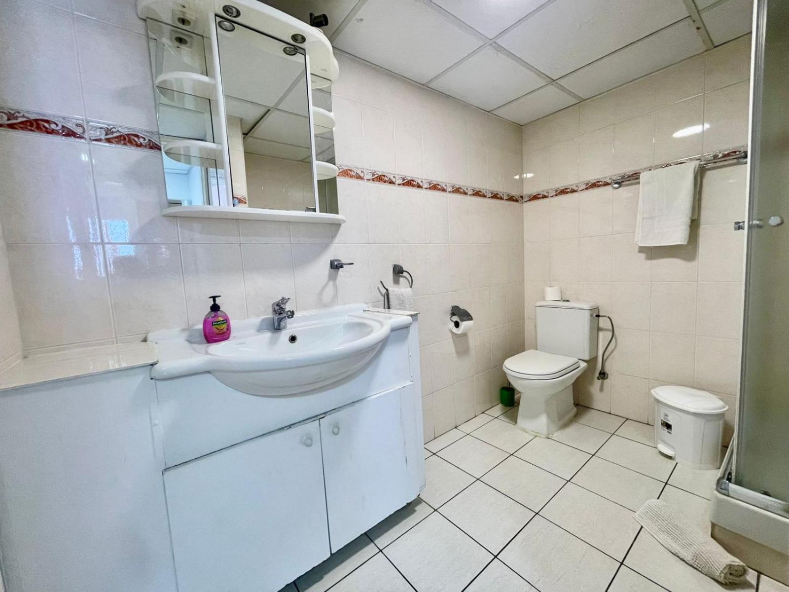לרנקה Sea View Suite In Makenzy מראה חיצוני תמונה